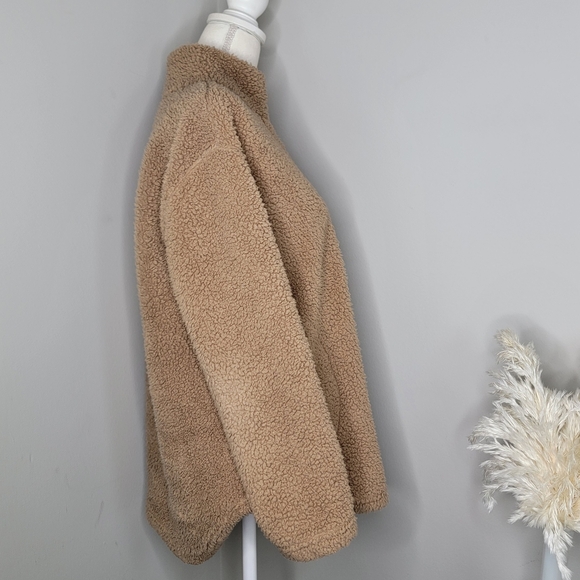 Koolaburra by UGG | Brushed Back Sherpa Pullover | Amphora Tan | Small - Picture 3 of 9